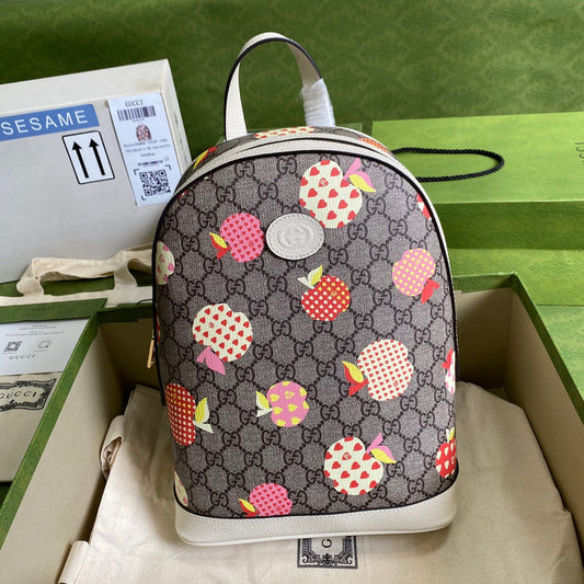 Gucci   Luxury Bags  989