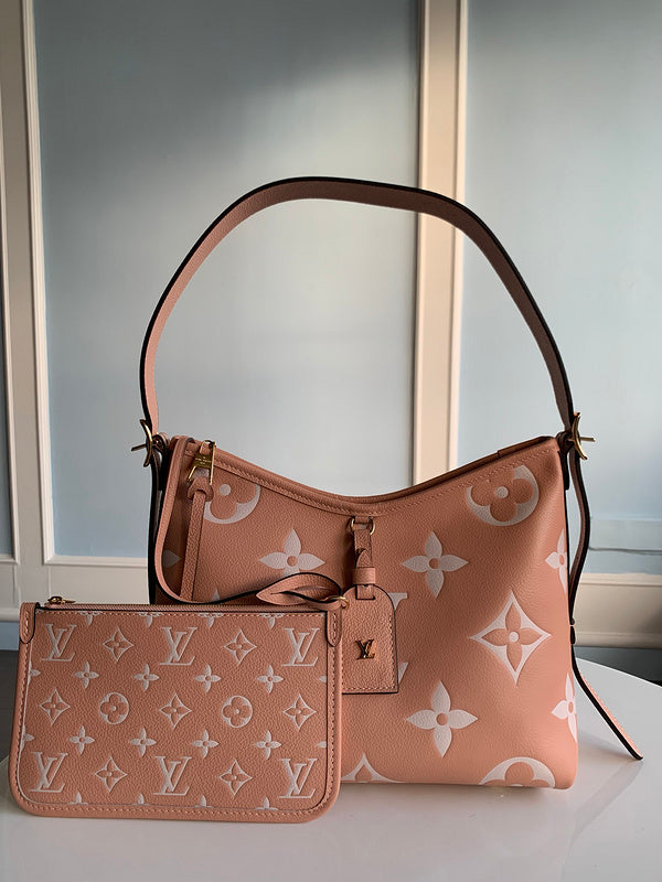 Alice Bags- Louis Vuittons  - 16033