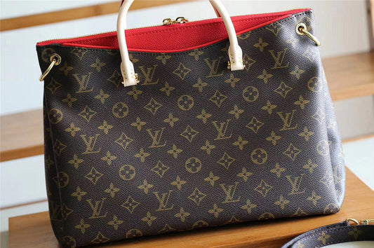 Alice bags - Louis Vuittons  - 7843