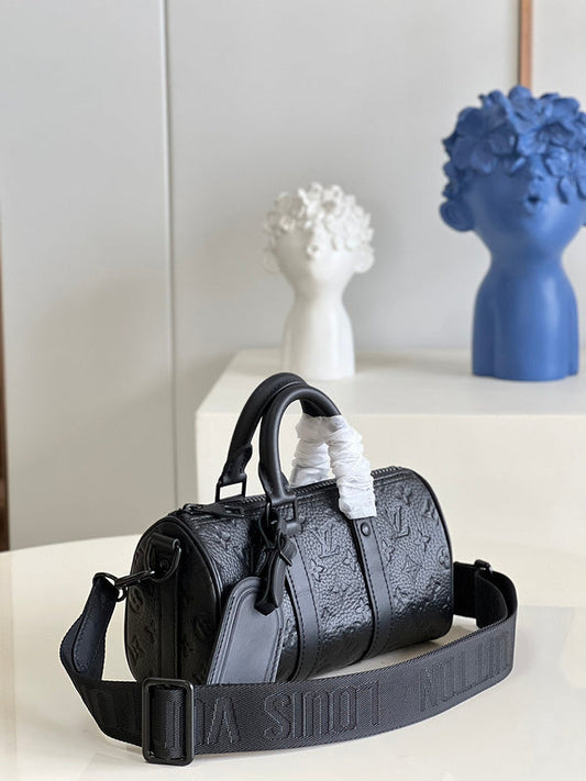 Alice Bags- Louis Vuittons  - 16420