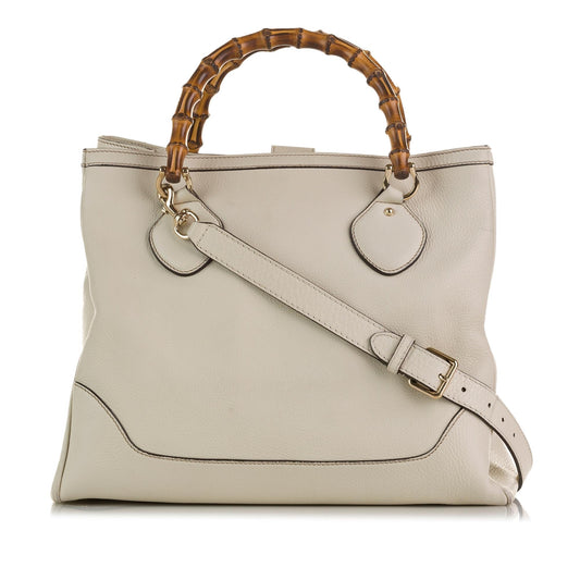 Gucci Bamboo Diana Satchel (SHG-s61KsH)