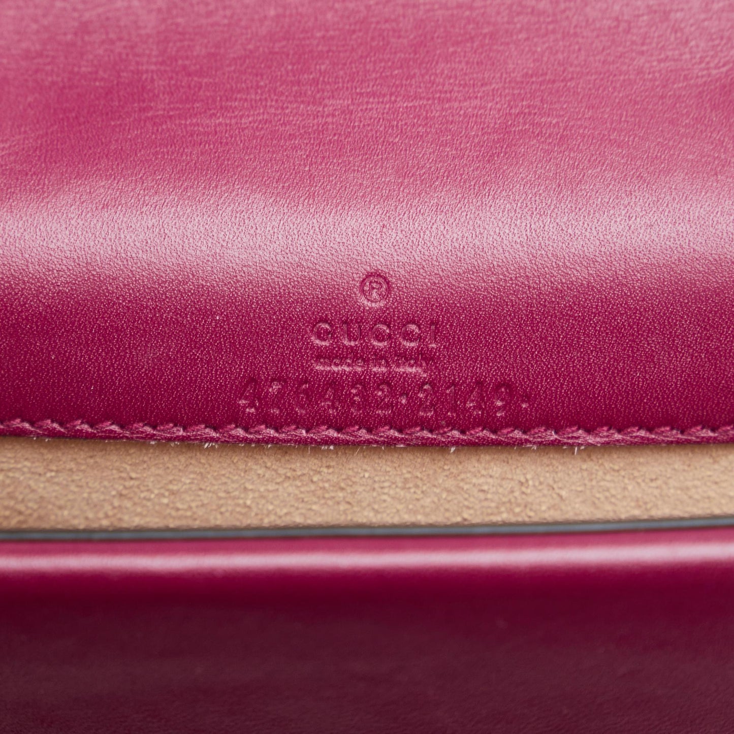 Gucci Super Mini Velvet Dionysus Crossbody Bag (SHG-b6Dwxl)