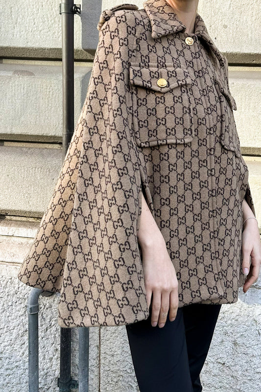 GUCCI GG Supreme Cape Wool Beige
