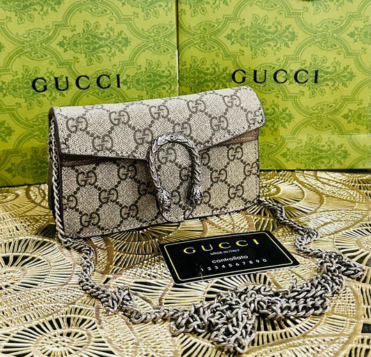 Gucci  Women's Bag with Brand Box (Brown)
