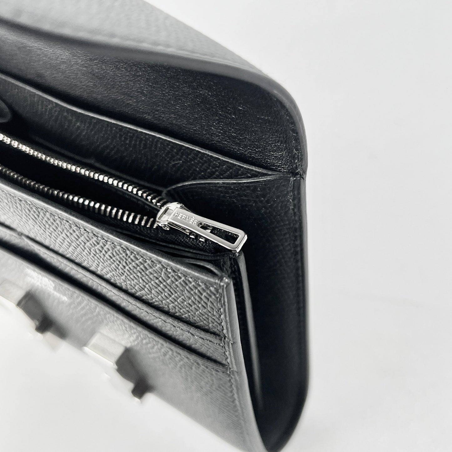 Hermes Constance Wallet Noir - D Stamp