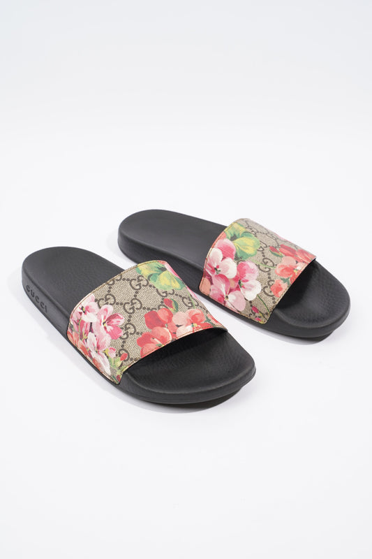 Gucci GG Blooms Supreme Floral Floral / Black Canvas EU 38 UK 5