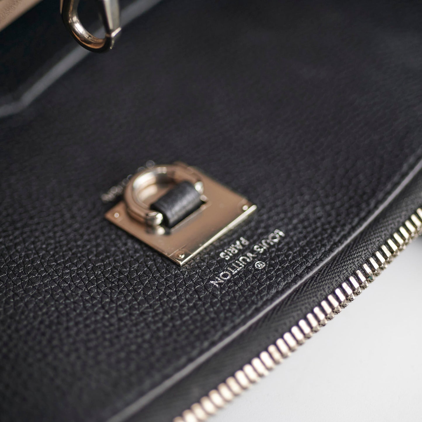 Louis Vuitton City Steamer MM Black/Sand