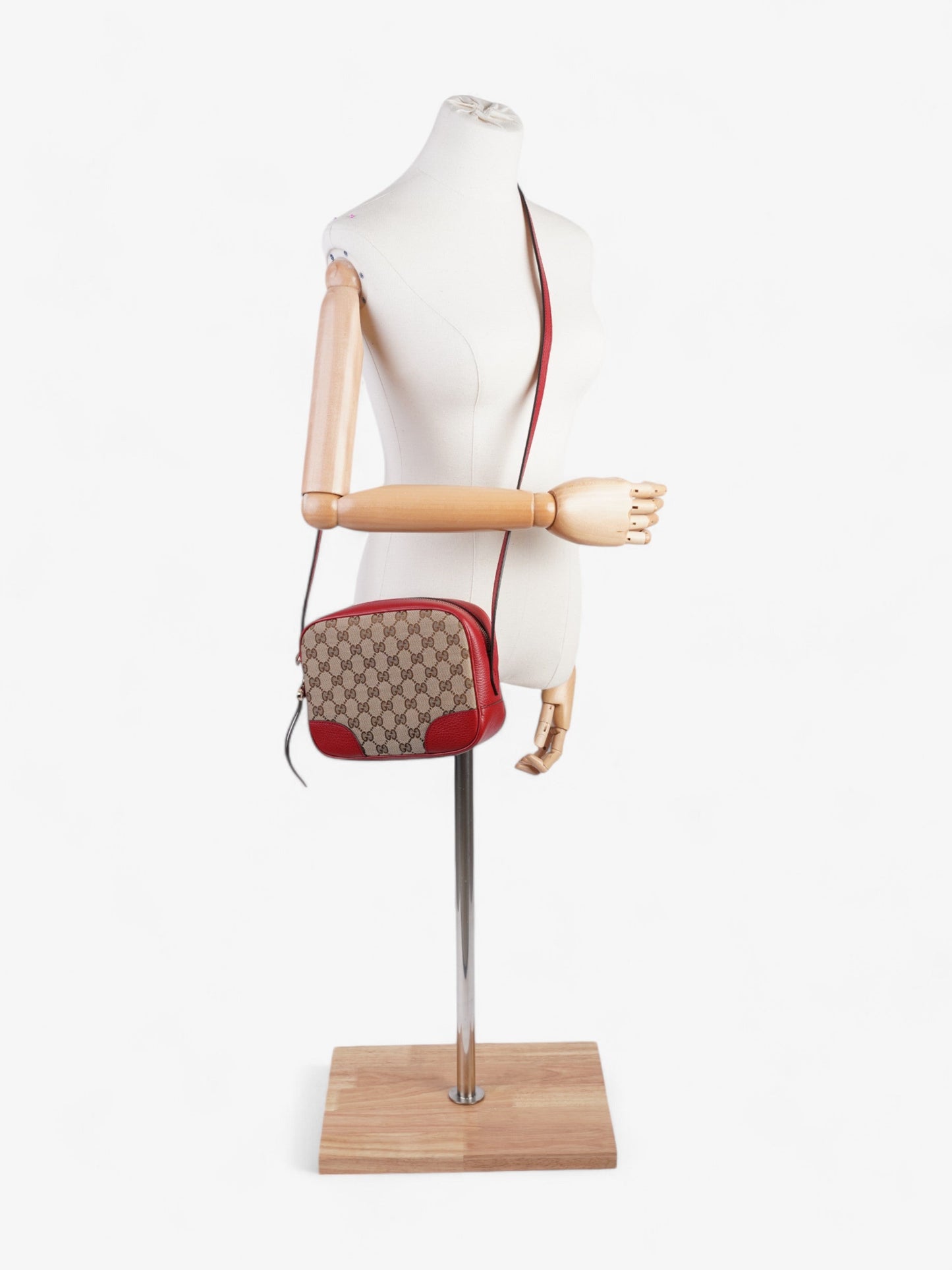 Gucci Bree GG Supreme / Red Canvas
