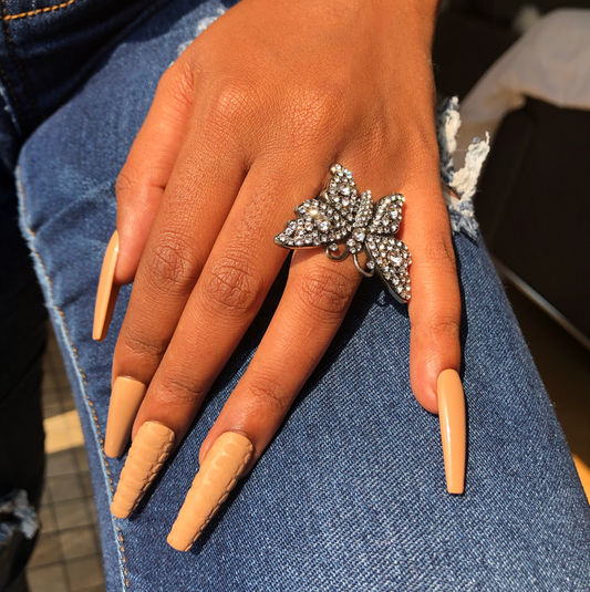 Gucci Crystal Embellished Butterfly Motif Ring in Silver
