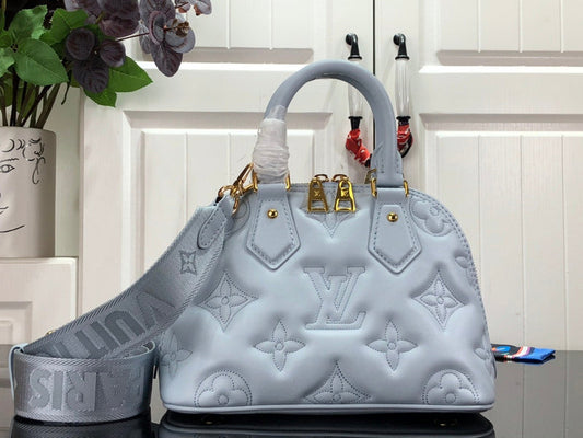 Alice Bags- Louis Vuittons  - 16732