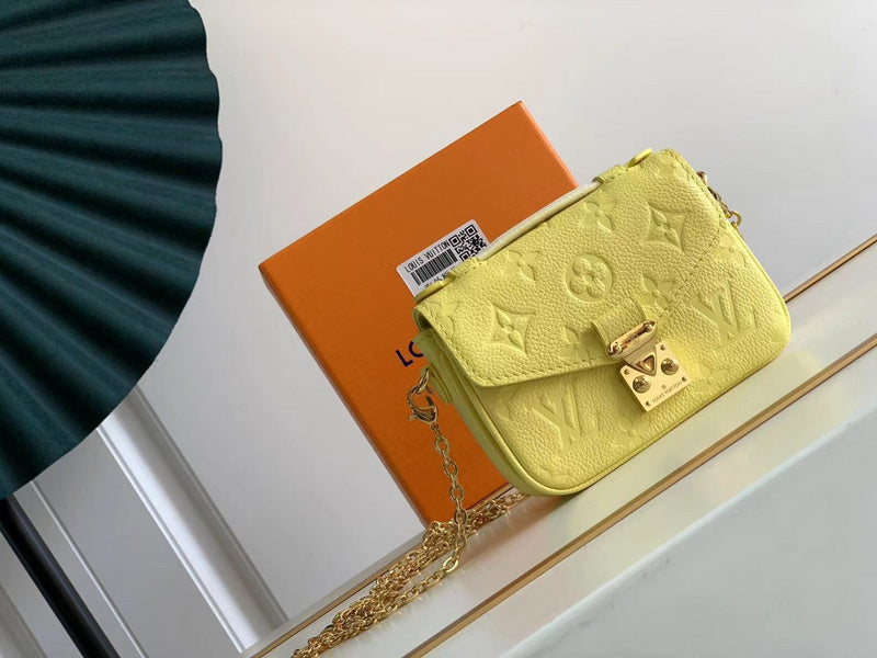 Alice bags- Louis Vuittons  - 16770