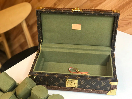 Alice Bags- Louis Vuittons  - 15998