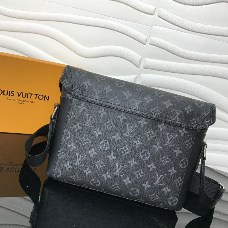 Alice Bags- Louis Vuittons  - 16558