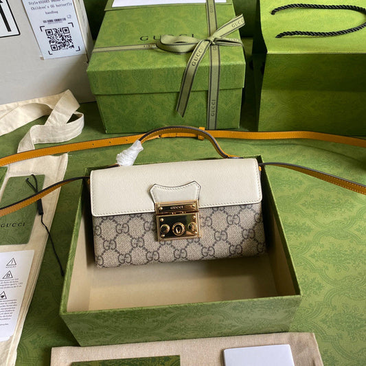 Gucci   Luxury Bags  970