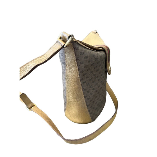 Gucci Accessory Collection brown micro Guccissima bucket bag