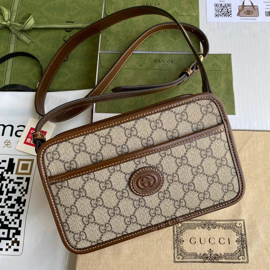 Gucci   Luxury Bags  973