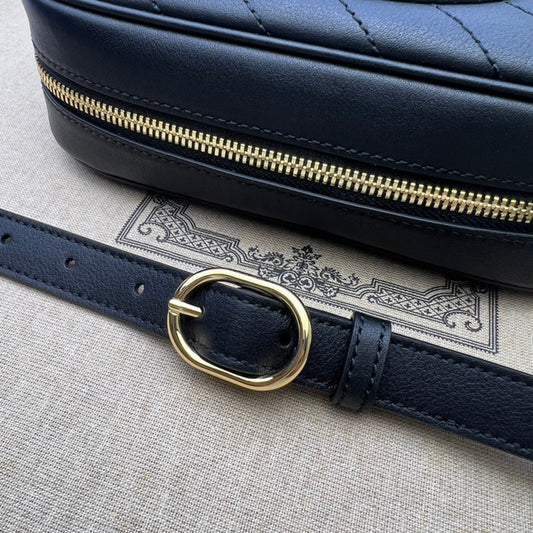Gucci  Luxury -  Bags - 418