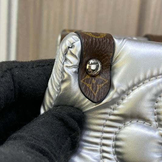 Alice Bags- Louis Vuittons  - 16112