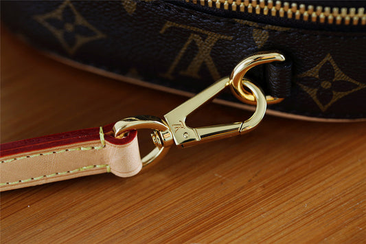 Alice bags - Louis Vuittons  - 7882