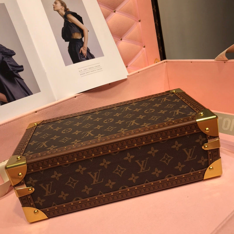 Alice Bags- Louis Vuittons  - 16000