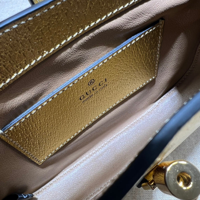 Gucci  Luxury -  Bags - 551