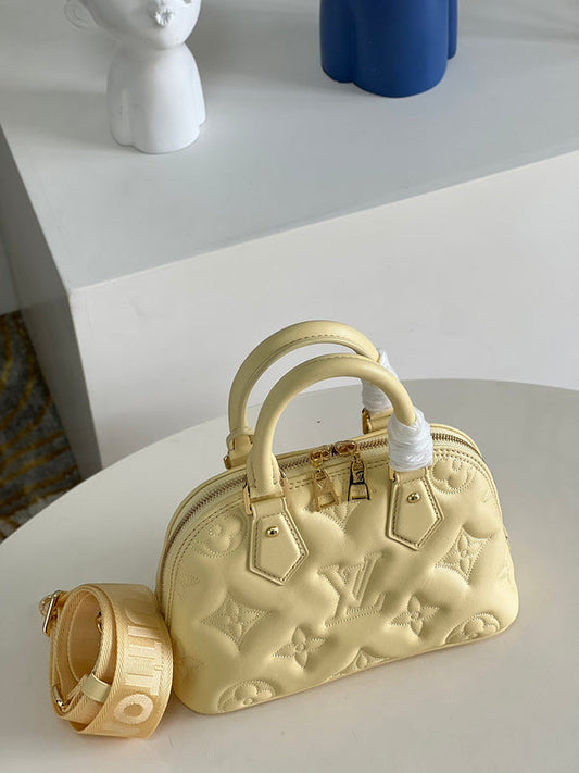 Alice Bags- Louis Vuittons  - 16714