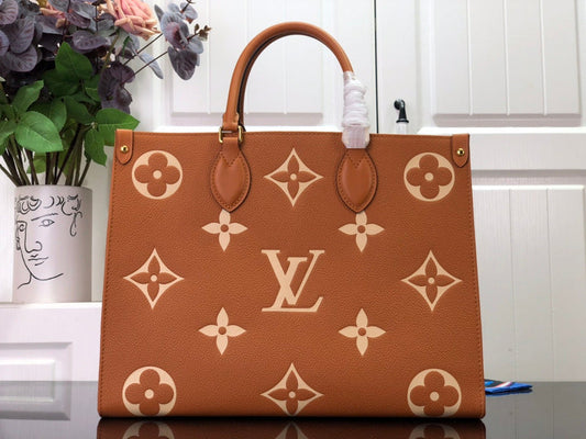 Alice Bags- Louis Vuittons  - 16506