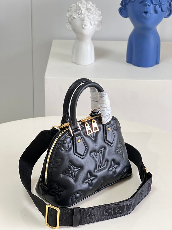 Alice Bags- Louis Vuittons  - 16712
