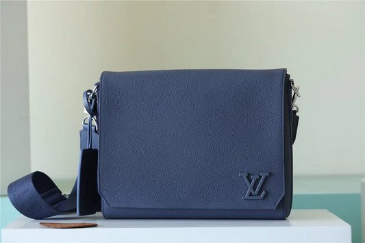 Alice bags - Louis Vuittons  - 10313
