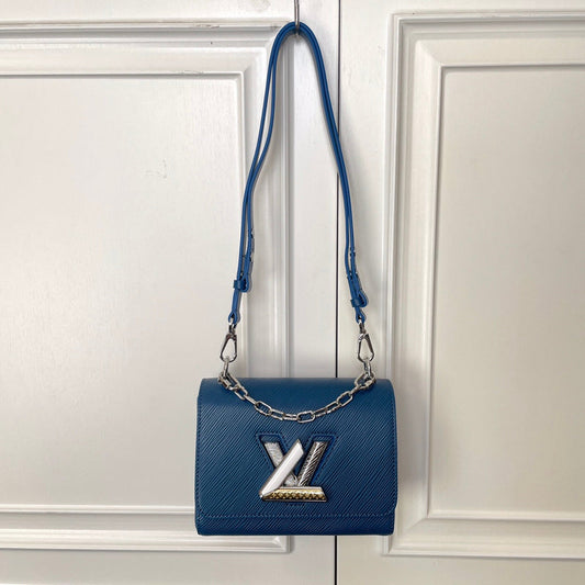 Alice Bags- Louis Vuittons  - 15880