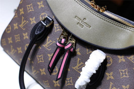 Alice bags - Louis Vuittons  - 7964