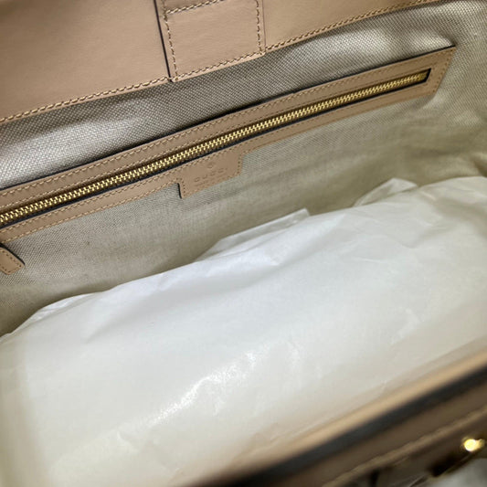 Gucci  Luxury -  Bags - 555