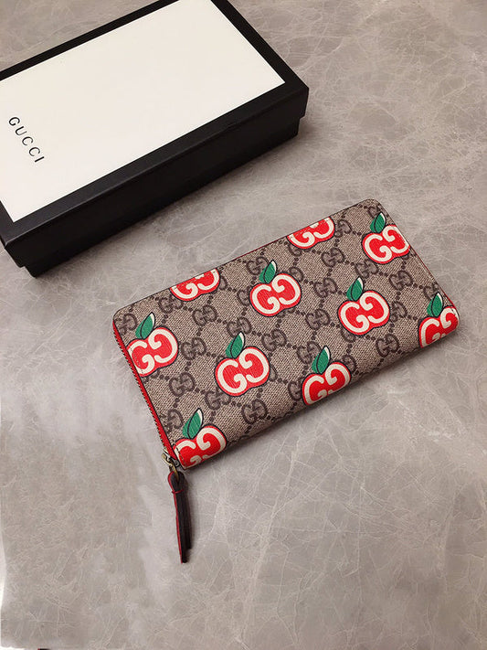 Gucci   Luxury Bags  1331