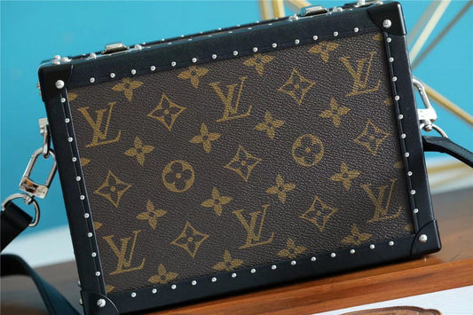 Alice bags - Louis Vuittons  - 10122