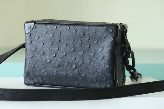 Alice bags - Louis Vuittons  - 10132