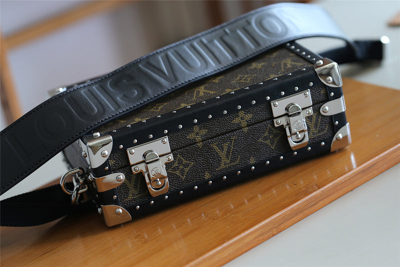 Alice bags - Louis Vuittons  - 10188