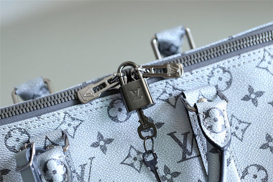 Alice bags - Louis Vuittons  - 9465
