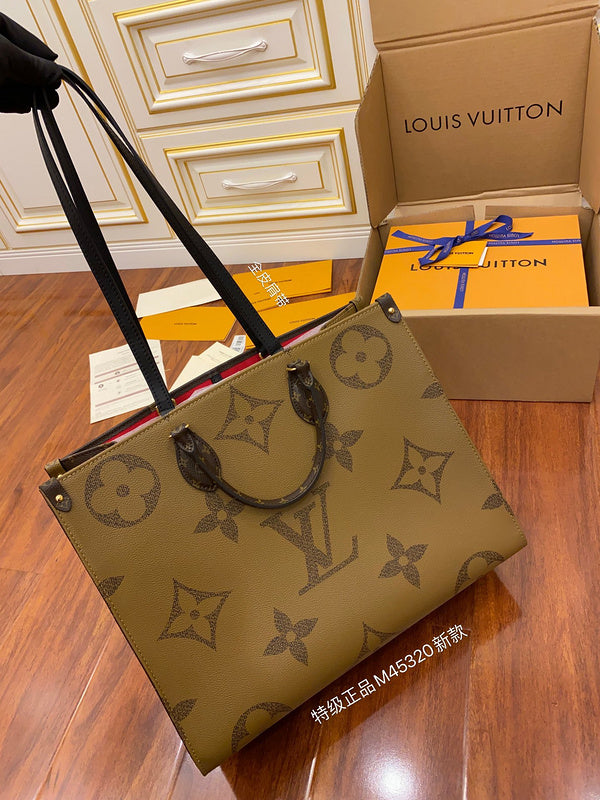 Alice Bags- Louis Vuittons  - 16157