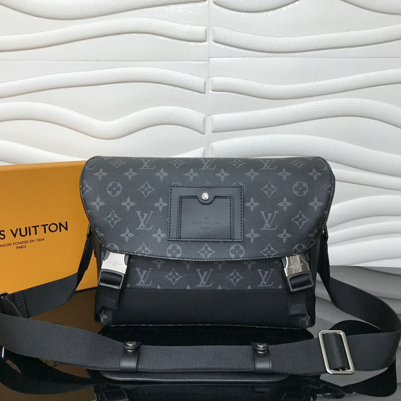 Alice Bags- Louis Vuittons  - 16558
