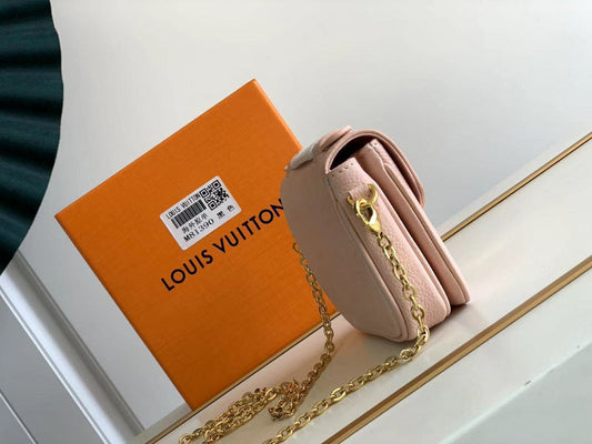 Alice bags- Louis Vuittons  - 16768