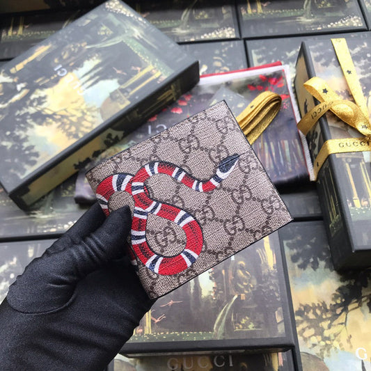 Gucci   Luxury Bags  923