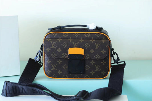 Alice bags - Louis Vuittons  - 9910