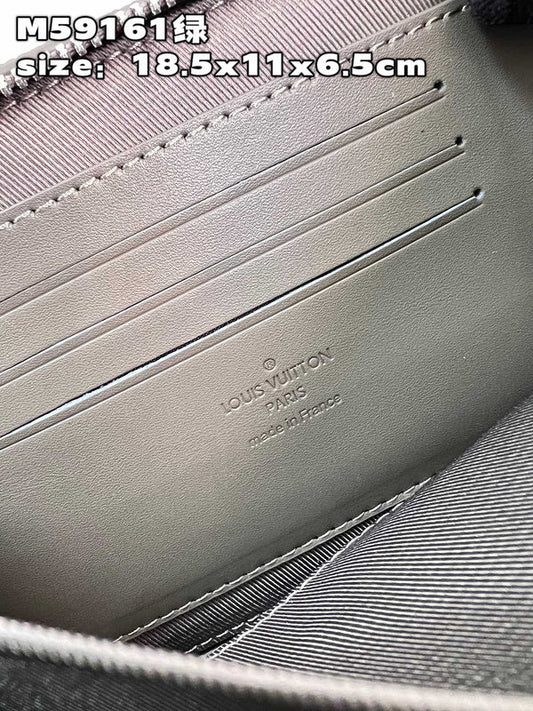 Alice Bags- Louis Vuittons  - 15942
