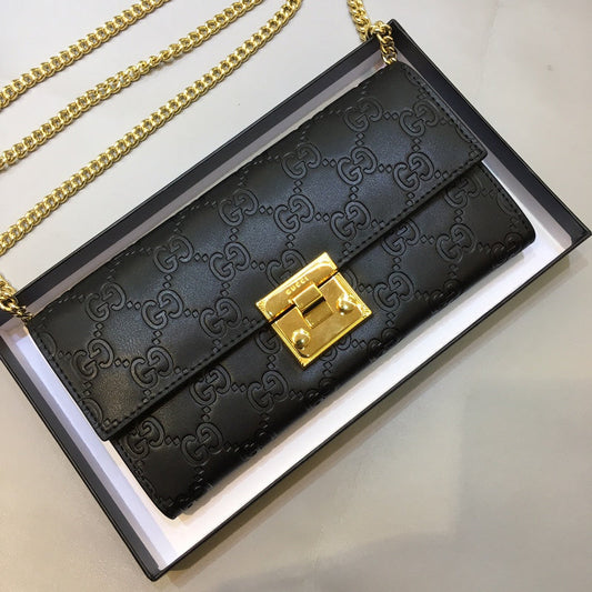 Gucci   Luxury Bags  1359