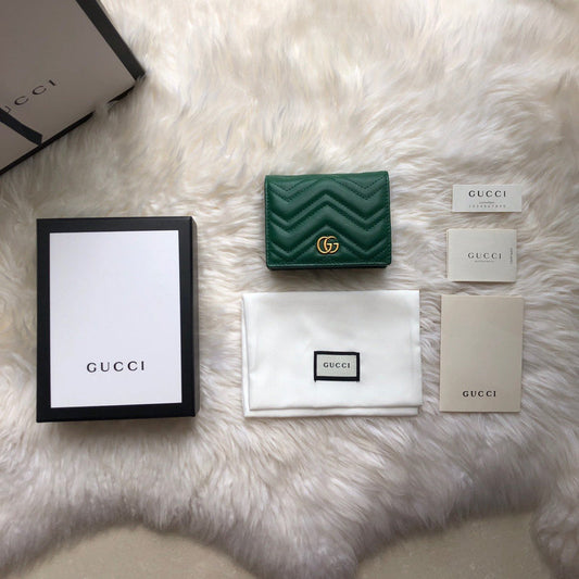 Gucci   Luxury Bags  932