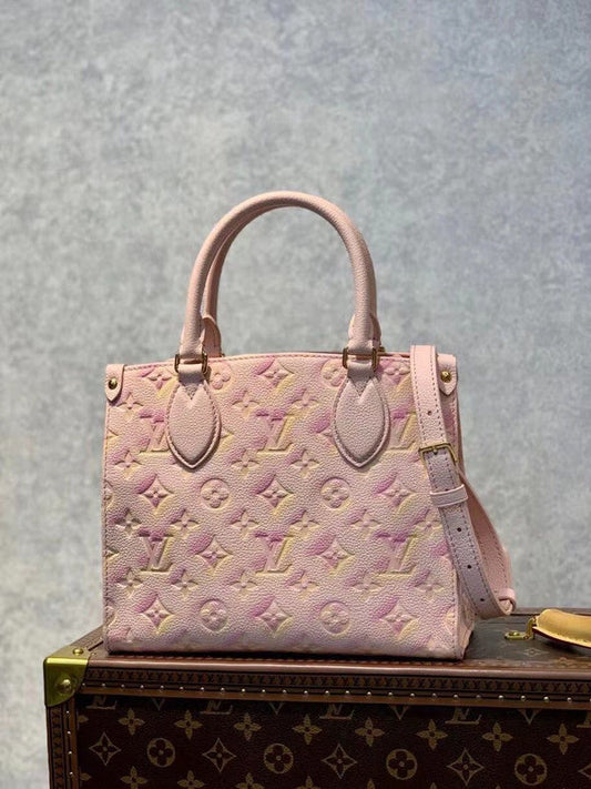 Alice Bags- Louis Vuittons  - 16592