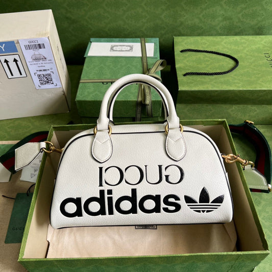 Gucci  Luxury -  Bags - 384