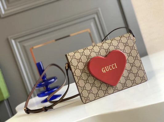 Gucci   Luxury Bags  965