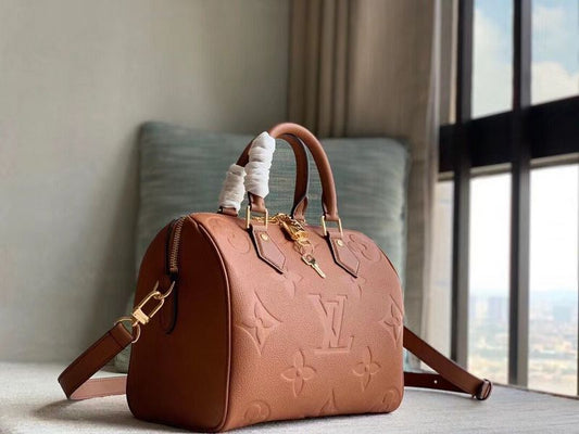 Alice Bags- Louis Vuittons  - 16250