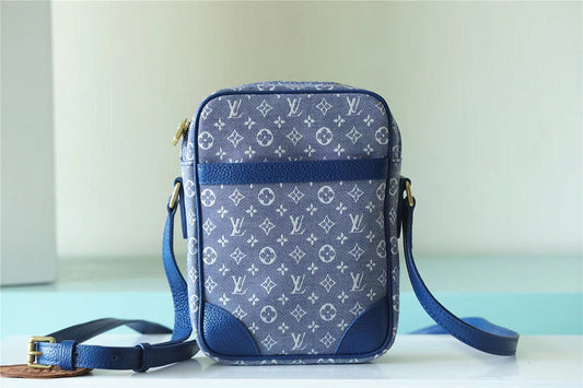 Alice bags - Louis Vuittons  - 9900